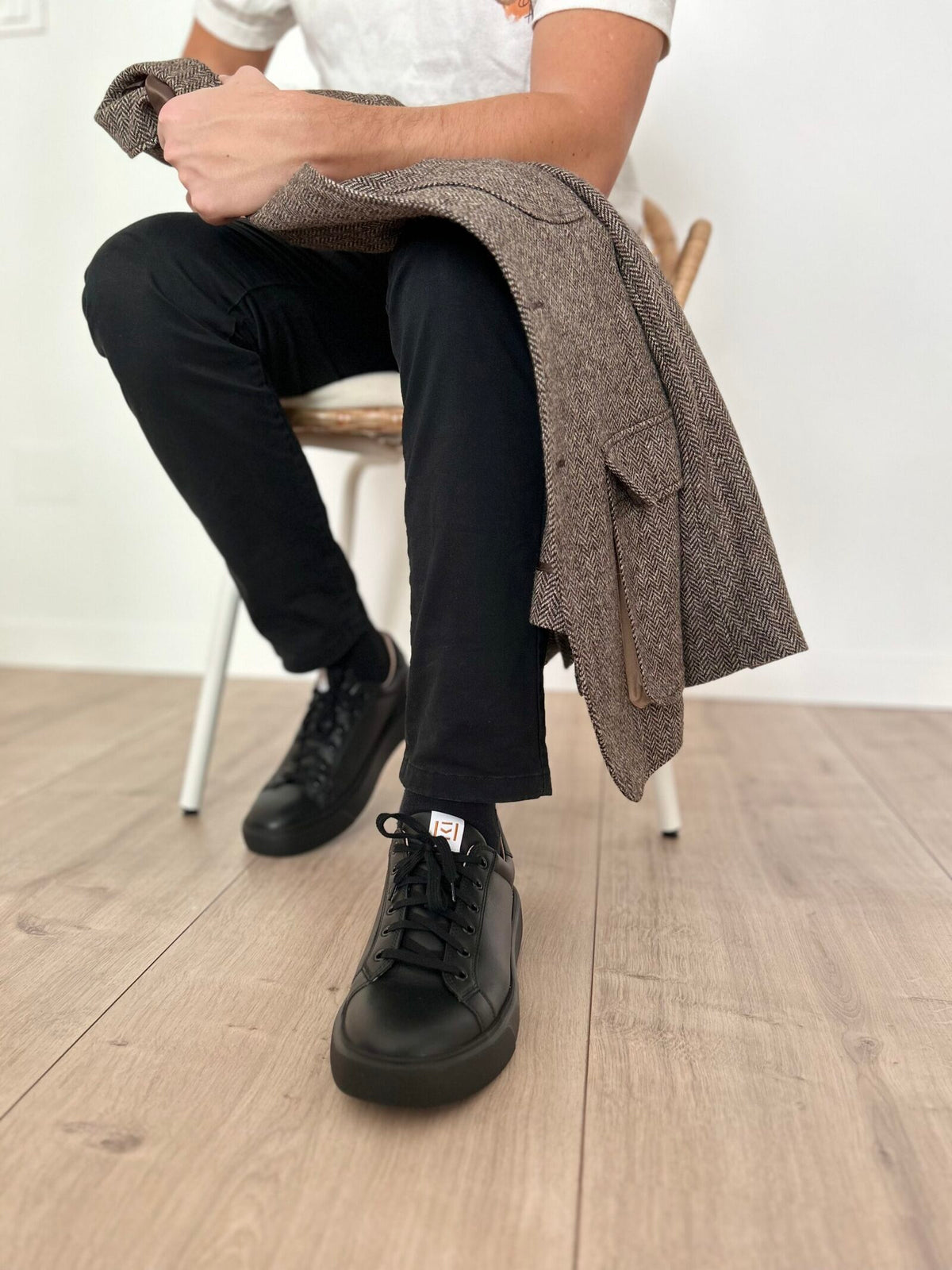 Elevate Onyx — poza 7, pantofi premium din piele intoarsa, fabricat in Romania — Enzo Margi