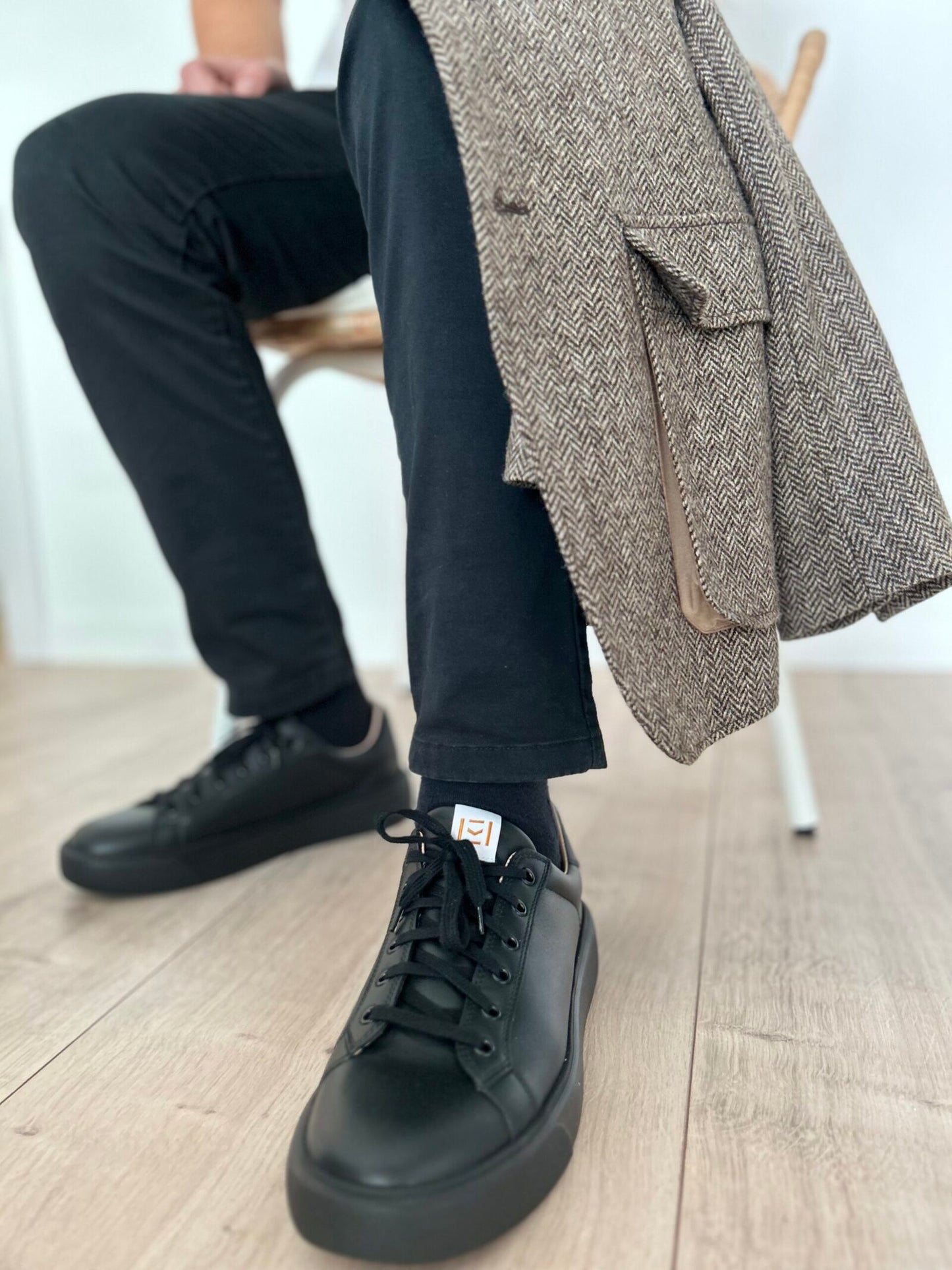 Elevate Onyx — poza 5, pantofi premium din piele intoarsa, fabricat in Romania — Enzo Margi